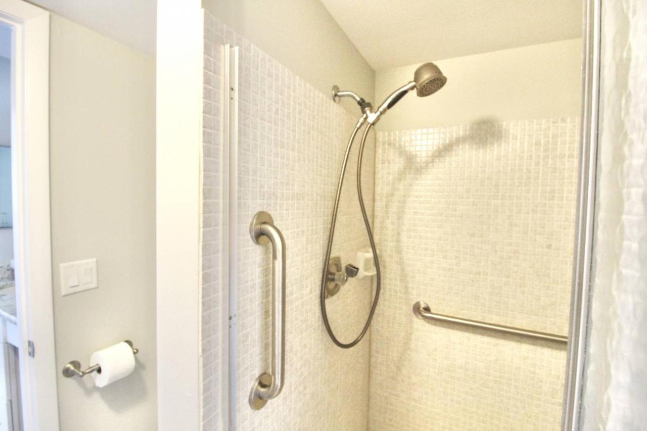 Ocean Breeze Condo Jensen Beach Exterior photo