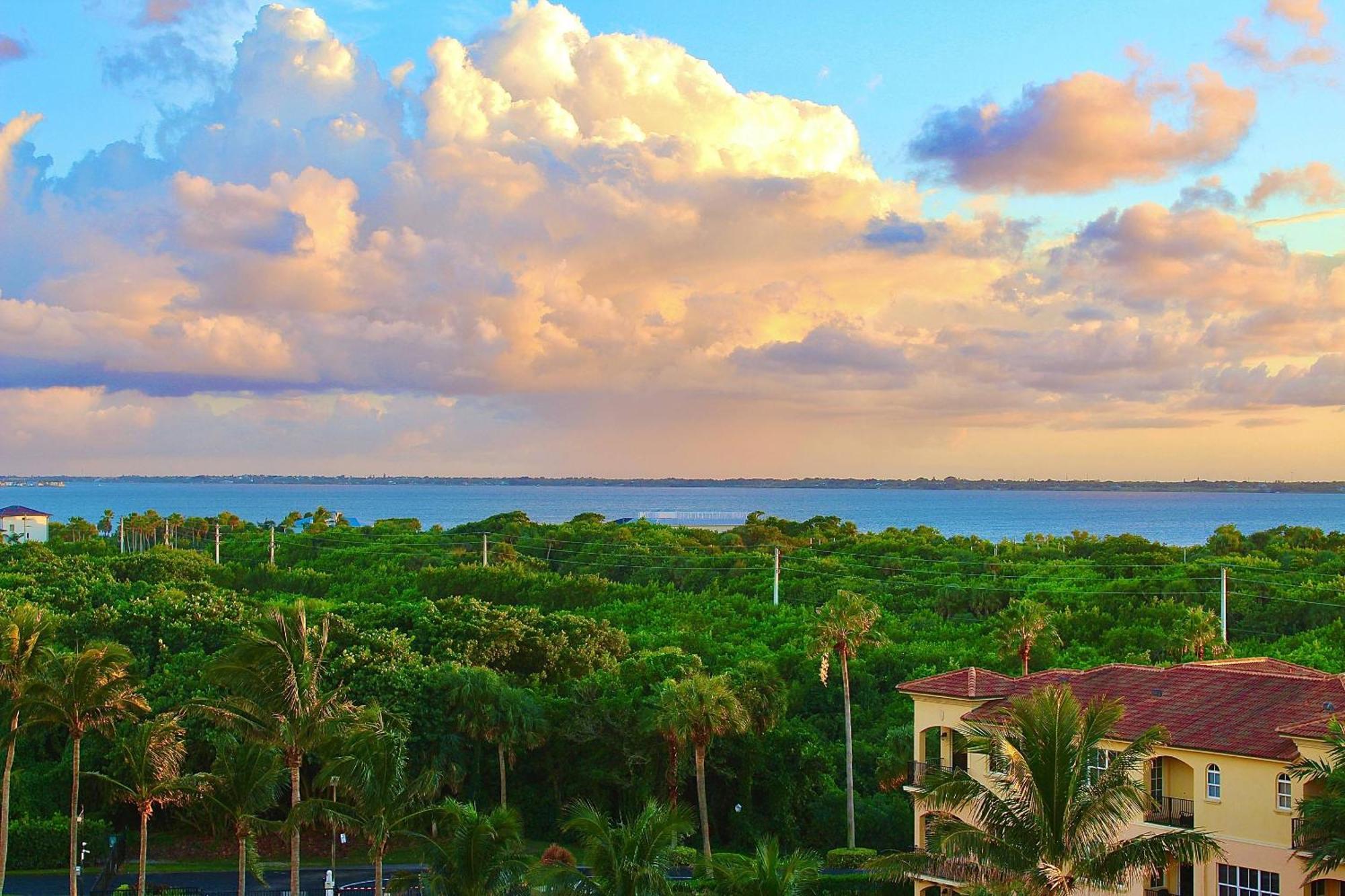 Ocean Breeze Condo Jensen Beach Exterior photo